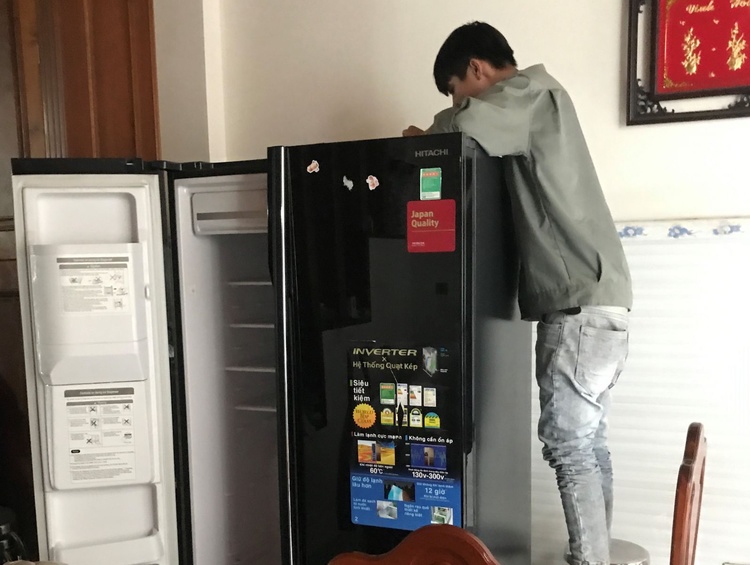sửa tủ lạnh hitachi tại Long Biên 